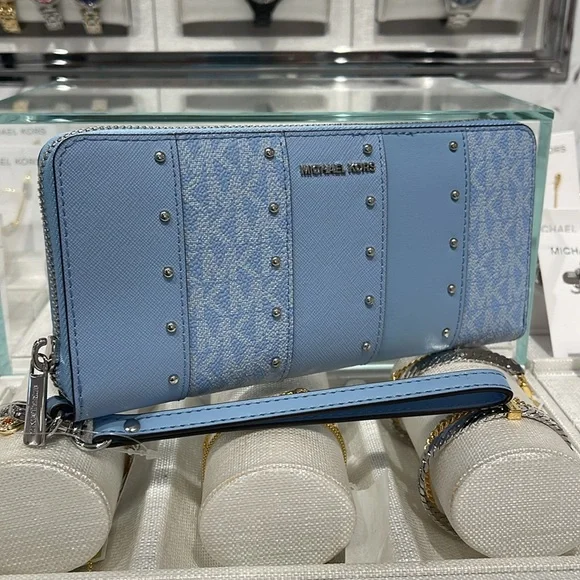 MICHAEL KORS Large Pebbled Leather Continental Wallet Phone Holder Wristlet 
NWT - Picture 15 of 16